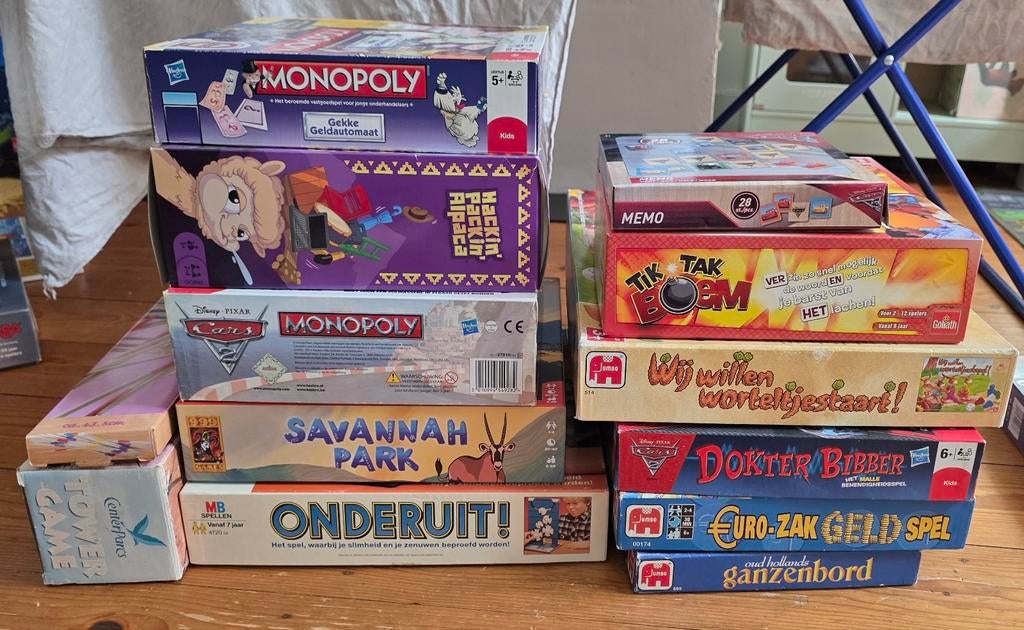 Partij diverse kinder bordspellen, Ophalen