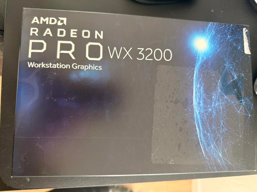 AMD Radeon Pro WX 3200, Computers en Software, Videokaarten, PCI-Express 3, AMD, DisplayPort, Nieuw