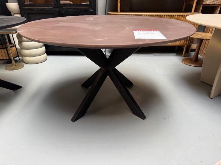 Eettafel tafel rond Madison bruin 130 cm Slechts € 250, Huis en Inrichting, Tafels | Eettafels, Nieuw, 50 tot 100 cm, 100 tot 150 cm