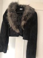 mooi NIEUW kort jasje zwart met mooie kraag, Kleding | Dames, Jasjes, Kostuums en Pakken, Maat 38/40 (M), Zwart, Nieuw, Ophalen of Verzenden