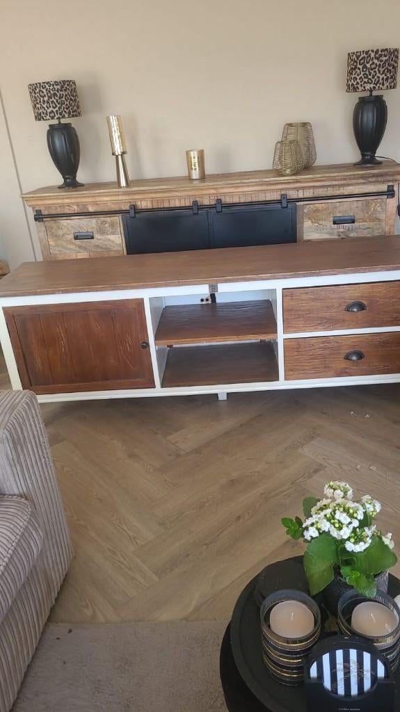 Tv kast landelijk / look a like riviera maison, Huis en Inrichting, Ophalen, Riviera maison, 150 tot 200 cm, Zo goed als nieuw