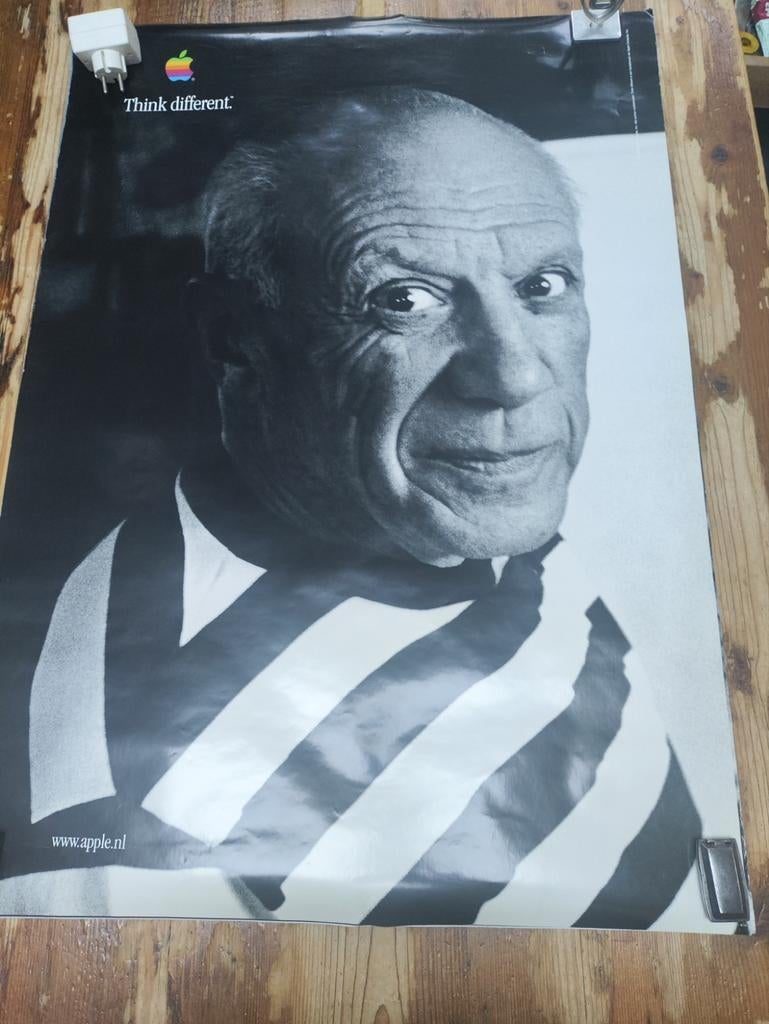 Apple Think Different Poster - Pablo Picasso, Verzamelen, Posters, Gebruikt, Reclame, A1 t/m A3, Rechthoekig Staand, Ophalen of Verzenden