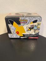 Pokemon Celebrations Collector Chest SEALED!, Hobby en Vrije tijd, Verzamelkaartspellen | Pokémon, Ophalen of Verzenden, Nieuw
