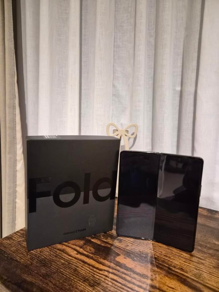 Samsung Galaxy Z Fold4 256 GB Zwart, Telecommunicatie, Mobiele telefoons | Samsung, Gebruikt, Zwart, Touchscreen, Ophalen of Verzenden