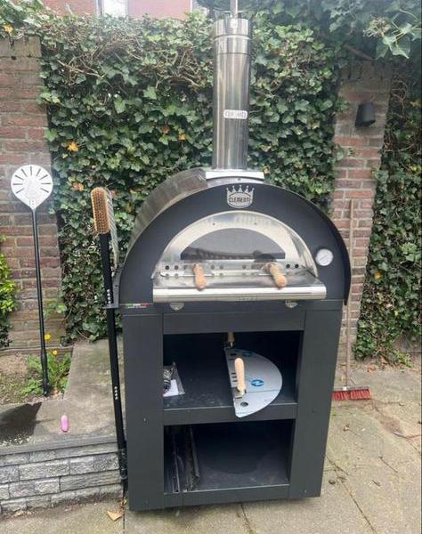 Nieuwe Clementi Family Pizza Houtoven, Ophalen, Nieuw