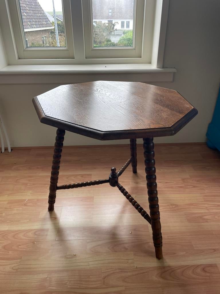 Antieke salontafel, Ophalen