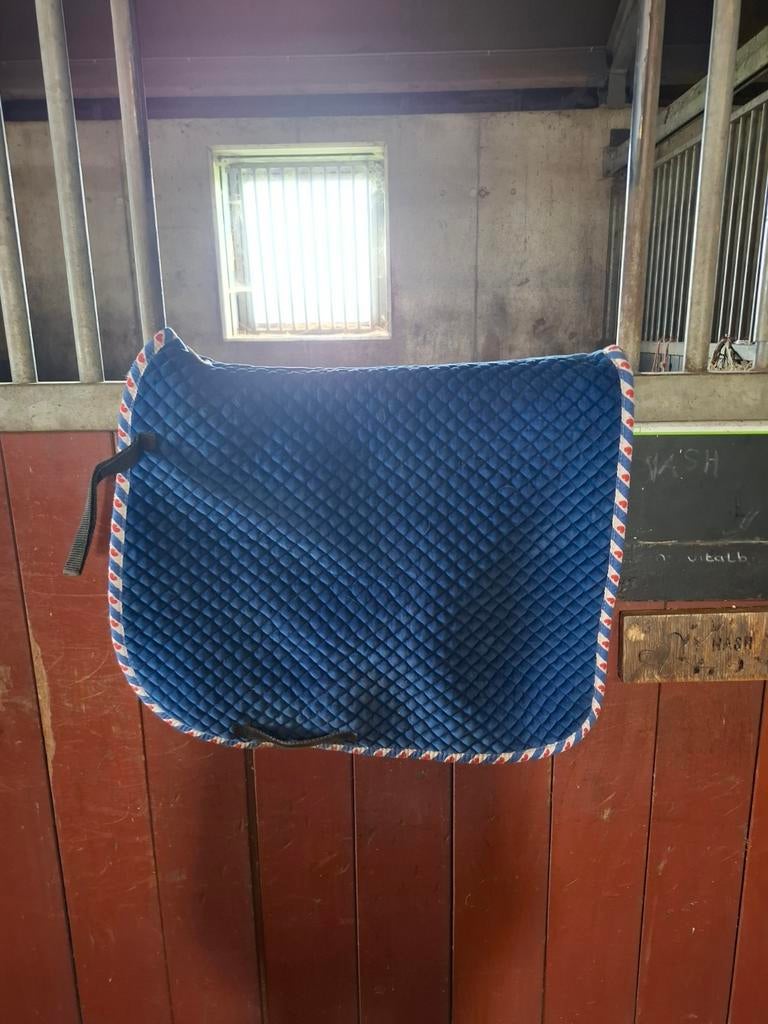 Blauw Friese dekje, Ophalen, Zo goed als nieuw