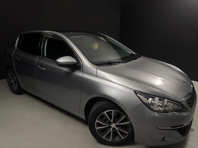 Peugeot 308 1.6 BlueHDi Blue Lease Executive NAVI*, Voorwielaandrijving, 1160 kg, Gebruikt, Euro 6