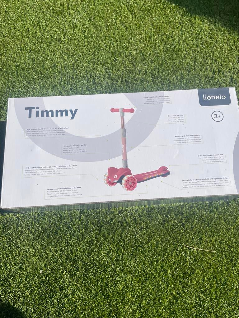 Lionelo Timmy LED step roze - Nieuw in doos - Steps
