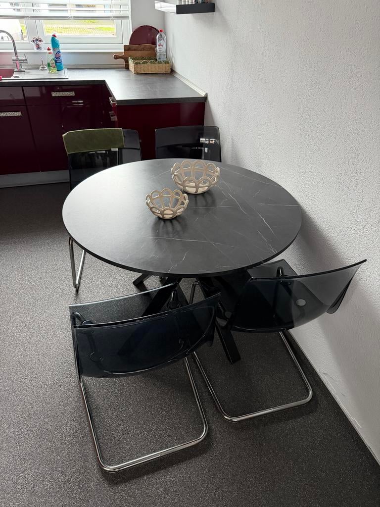 Moderne eettafel met 4 stoelen - Grijs marmerlook, Ophalen, Gebruikt, Rond, 50 tot 100 cm