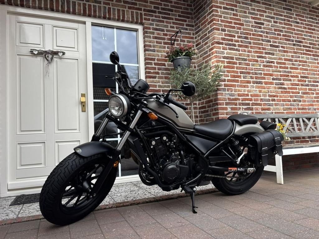 HONDA CMX 500 REBEL (bj 2017) honda cmx500 rebel zeer mooi, 2 cilinders, HONDA, Bedrijf, Onbekend