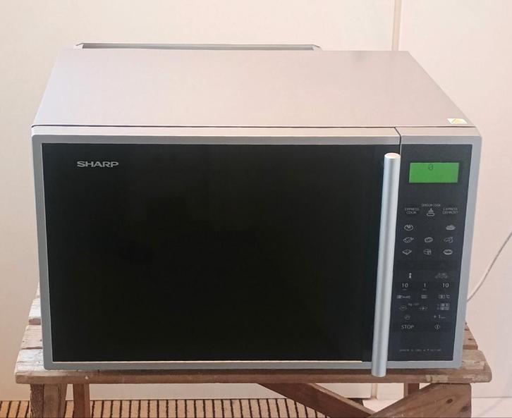 Sharp R-961(IN)W vrijstaande combimagnetron heteluchtoven, Witgoed en Apparatuur, Magnetrons, Gebruikt, Vrijstaand, Combimagnetron