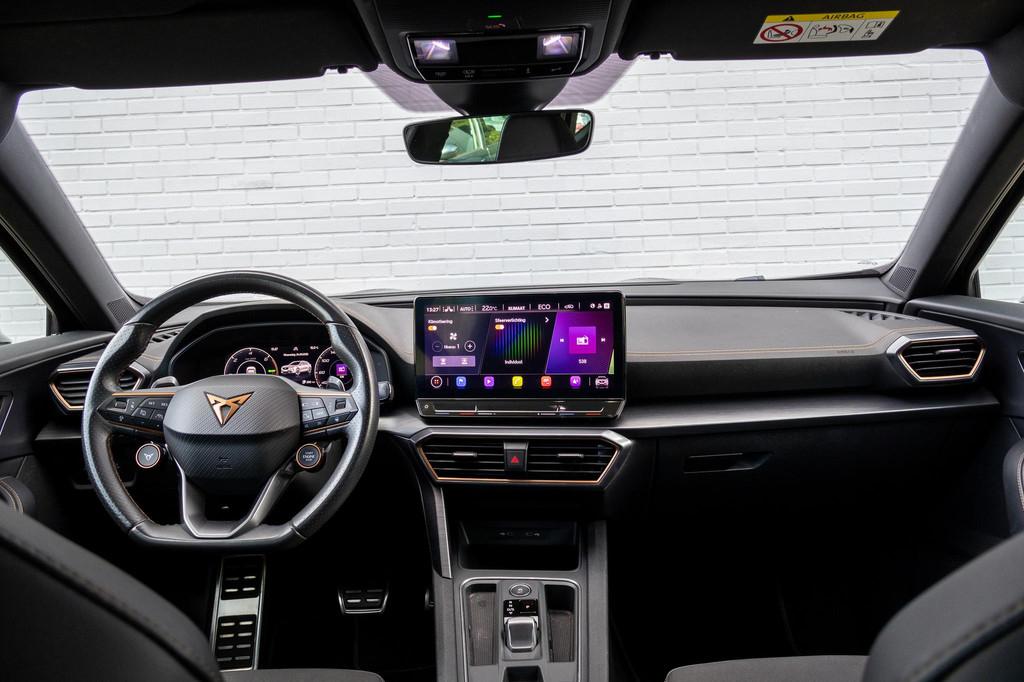 CUPRA Formentor 1.4 e-Hybrid 245 pk|Performance|Boost|Carbon, Auto's, Cupra, Gebruikt, 4 cilinders, Zwart, Hybride Elektrisch/Benzine