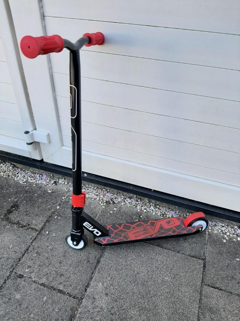 Stuntstep voor kinderen, viper, zwart met rood, Fietsen en Brommers, Steps, Ophalen, Zo goed als nieuw, Overige typen, Viper