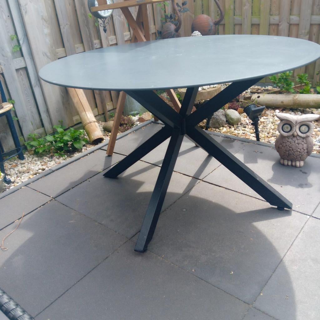 1 JAAR OUD Tafel blad is vaan glas Salontafel  , Tuintafel, Ophalen, Zo goed als nieuw, Rond, Metaal