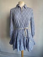 zara jurkje blauw wit maat s, Kleding | Dames, Jurken, Zara, Zo goed als nieuw, Knielengte, Maat 36 (S)
