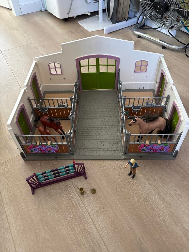 Schleich Manege met paarden en accessoires, Ophalen of Verzenden, Zo goed als nieuw, Jongen of Meisje