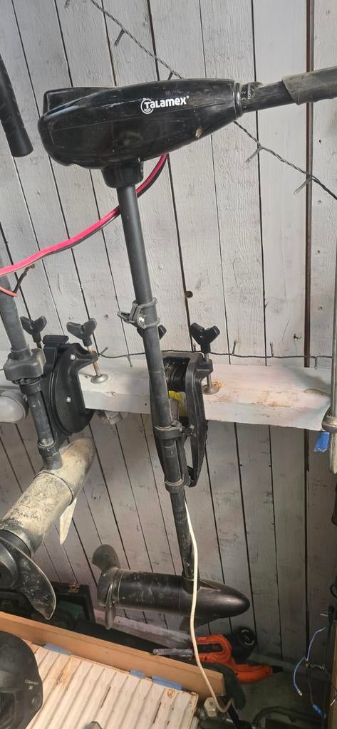 Fluistermotor, Minder dan 5 pk, Elektrisch, Ophalen of Verzenden, Zo goed als nieuw