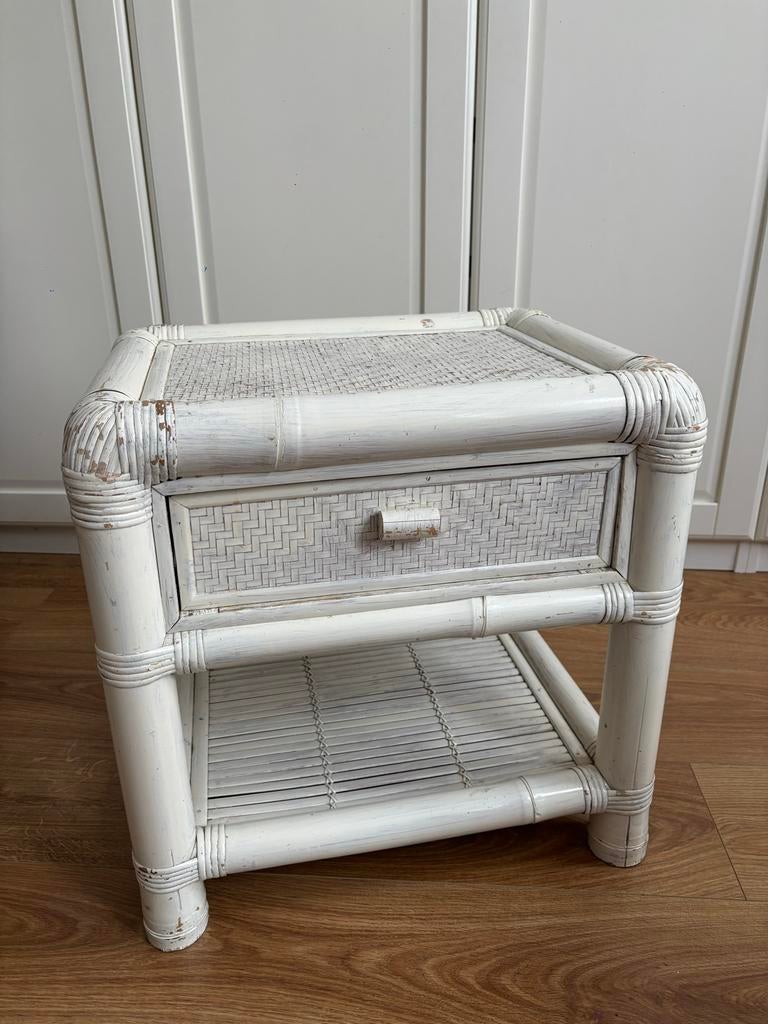 Vintage rotan bamboe kastje met lade en plank - wit, Ophalen, Overige materialen, Gebruikt, Minder dan 45 cm