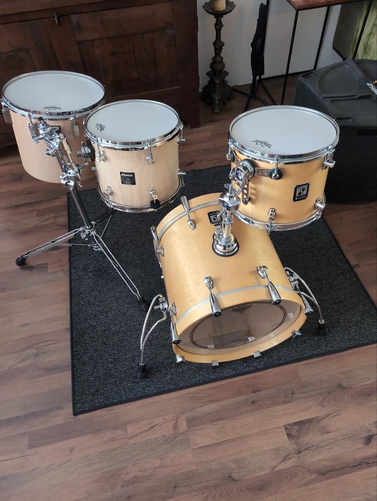 Sonor S Class Jazz Shell Set met 18" Hardcase koffer, Muziek en Instrumenten, Drumstellen en Slagwerk, Gebruikt, Sonor, Ophalen of Verzenden