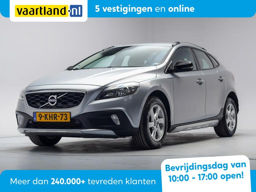 Volvo V40 T4 179pk Momentum [ Camera Trekhaak Navigatie ], Auto's, Voorwielaandrijving, 1596 cc, 4 cilinders, 179 pk