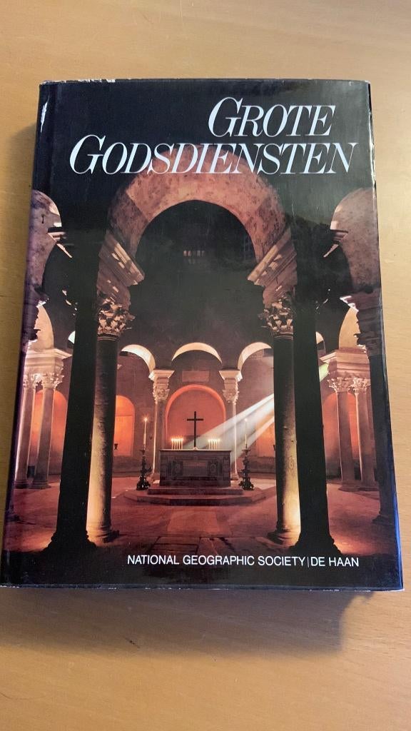 Grote godsdiensten - National geographic society, Boeken, Geschiedenis | Wereld, Ophalen of Verzenden, Overige gebieden