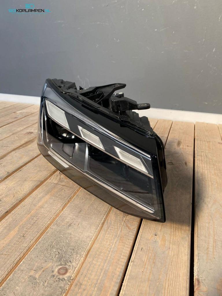 Audi Q2 81A facelift Matrix LED koplamp koplampen links rech, Ophalen, Gebruikt, -, -