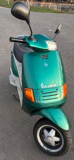 Piaggio motor SKR 125, Fietsen en Brommers, Scooters | Piaggio, Ophalen, Gebruikt, Overige modellen, Benzine