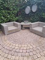 2 loungestoelen incl tafel en kussens, Ophalen, Gebruikt