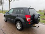 Suzuki Grand Vitara 2.0-16V Limited 4x4, Stof, Zwart, 4 cilinders, 1850 kg