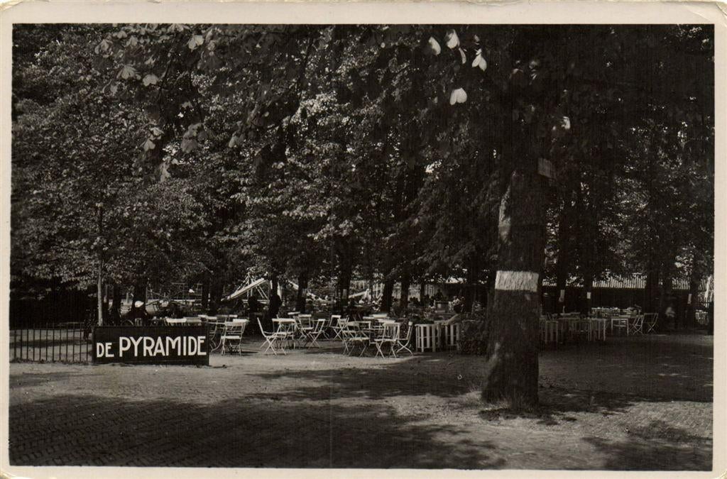 Theetuin De Pyramide van Austerlitz - ongelopen, Verzamelen, Ansichtkaarten | Nederland, Ongelopen, Noord-Brabant, Voor 1920, Verzenden