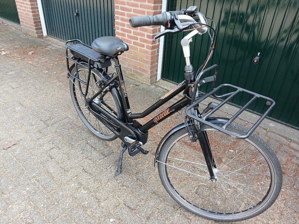 Gazelle Miss Grace met Bosch middenmotor, Ophalen, Zo goed als nieuw, 51 tot 55 cm, 50 km per accu of meer