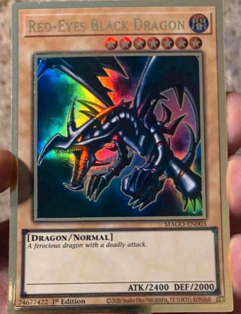 Yu-Gi-Oh! Red Eyes Black Dragon MAGO 1st Edition, Hobby en Vrije tijd, Verzamelkaartspellen | Yu-gi-Oh!, Ophalen of Verzenden