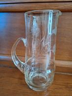 Karaf met geëtste bloemmotieven, Antiek en Kunst, Antiek | Glas en Kristal, Ophalen of Verzenden