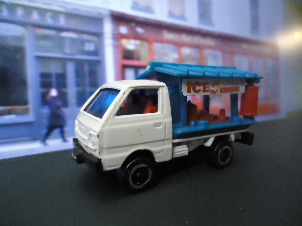 1:55 Suzuki Carry ICE Cream - Pilen ijswagen / Food Truck, Ophalen of Verzenden, Gebruikt, Auto