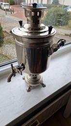 Mooie Russische Samowar, Ophalen