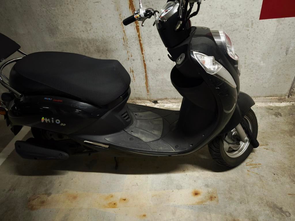Sim Mio scooter zwart– weinig gereden & goed onderhouden, Gebruikt, Benzine, Maximaal 25 km/u, Ophalen