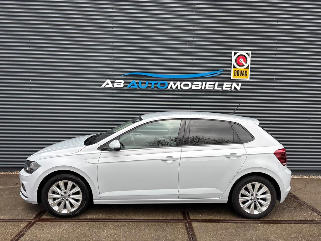 Volkswagen Polo 1.0 TSI Highline AUTOMAAT/ PARKEERSENSOREN/, Auto's, Gebruikt, 95 pk, Met garantie (alle), Origineel Nederlands