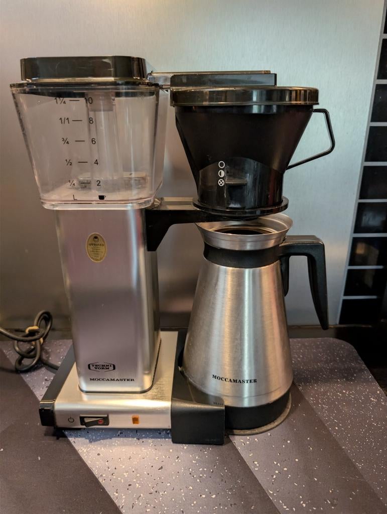 Technivorm moccamaster kbgt koffiezetapparaat met thermoskan, 4 tot 10 kopjes, Ophalen of Verzenden, Gebruikt, Koffiemachine