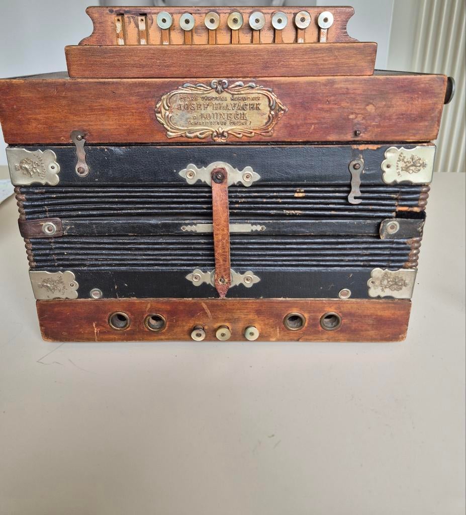 Antieke accordeon Josef Hlaváček, 1920, Ophalen, Gebruikt, Overige formaten, Overige merken