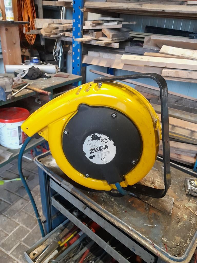 Luchtslanghaspel 12 meter - Zega, Ophalen, Gebruikt
