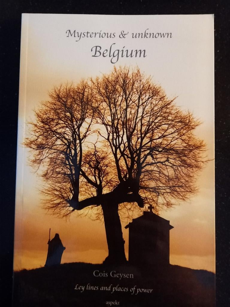 Cois Geysen - Mysterious & unknown Belgium, Ophalen of Verzenden, Zo goed als nieuw, Cois Geysen