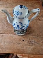 Antieke theepot met Delfts blauw decor en warmhouder, Ophalen