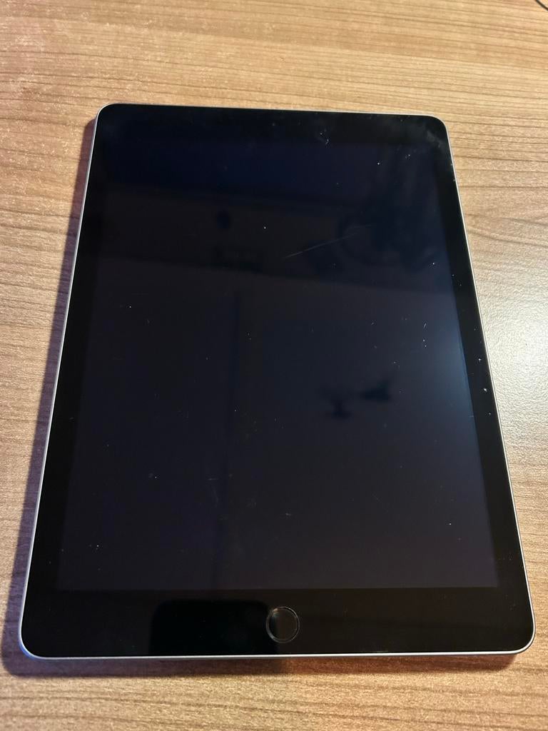 Apple iPad 32 GB Wi-Fi Grijs, Computers en Software, 10 inch, Gebruikt, 32 GB, Apple iPad