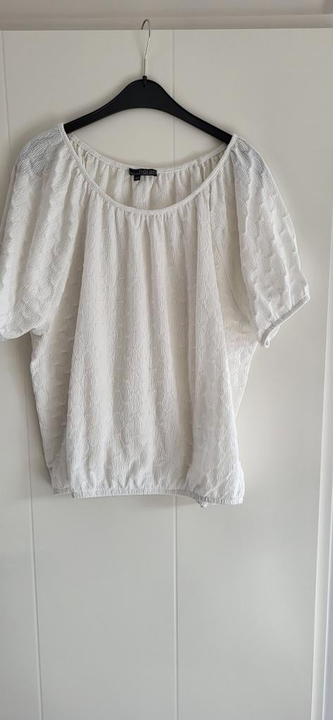 Norah stretchtop, Kleding | Dames, Tops, Ophalen of Verzenden, Zo goed als nieuw, Maat 42/44 (L), Korte mouw