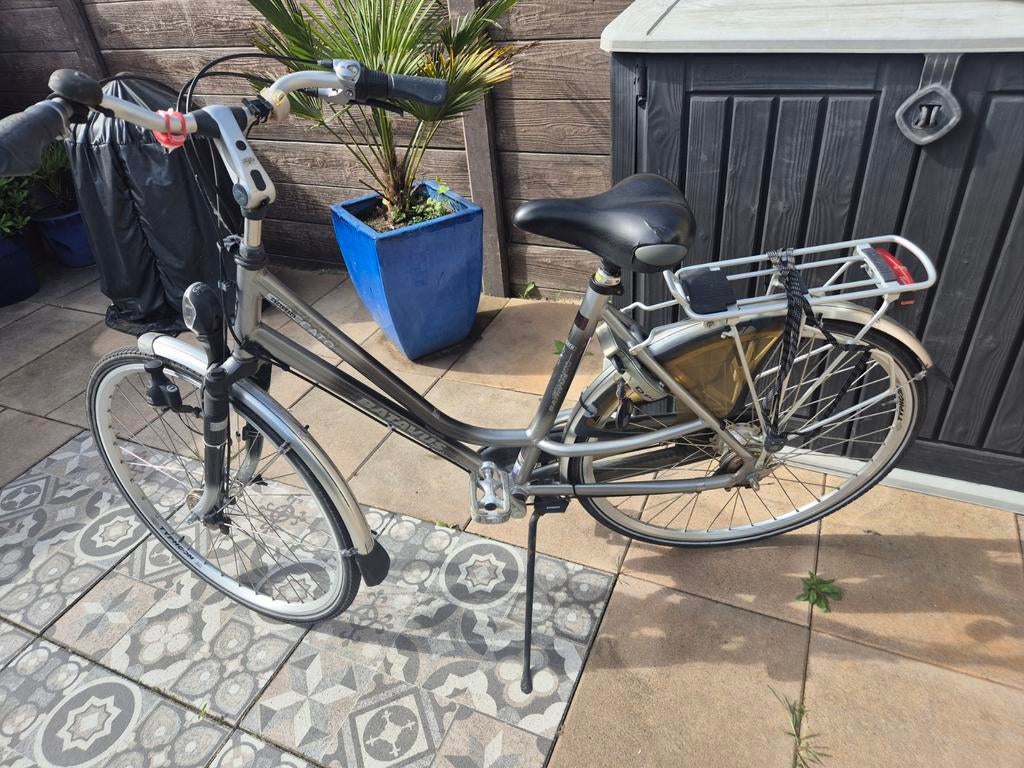 Batavus Damesfiets 28 inch, Fietsen en Brommers, Fietsen | Dames | Damesfietsen, Ophalen of Verzenden, Gebruikt, Batavus