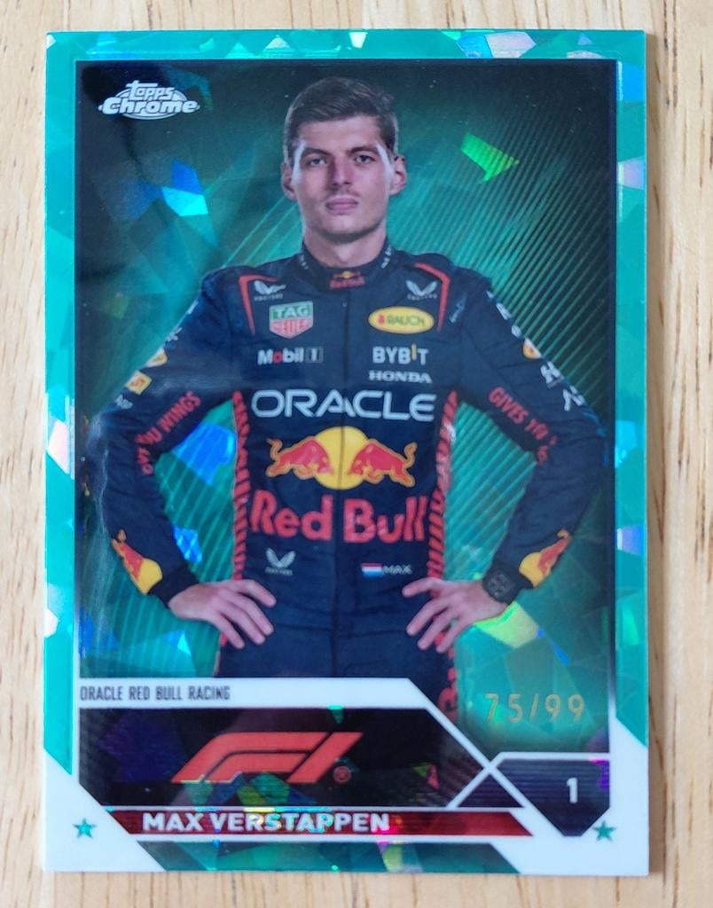 Topps F1 Verstappen 2023 Sapphire Aqua #1 portrait 75/99, Ophalen of Verzenden, Zo goed als nieuw, Plaatje