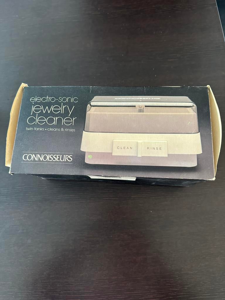Jewelry cleaner, connoisseurs, juwelen schoonmaak apparaat, Ophalen of Verzenden, Gebruikt