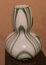 Prachtige vaas groen wit, Ophalen