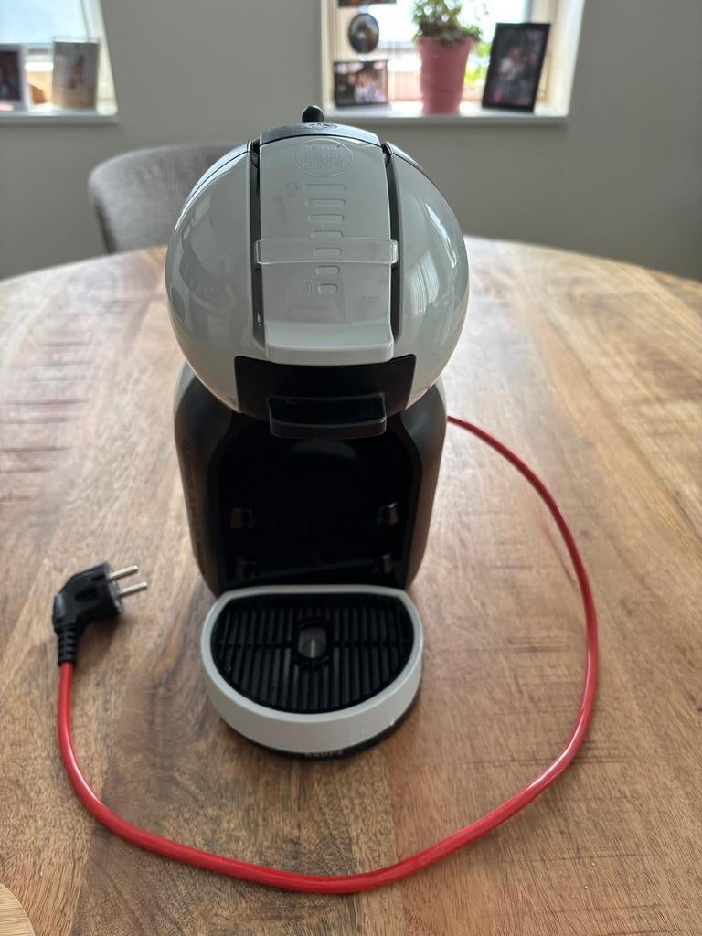 Krups Dolce Gusto Koffiezetapparaat, Ophalen, Gebruikt, Koffiemachine, Koffiepads en cups
